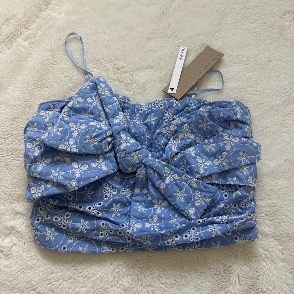 DO+BE Light Blue Floral Crop Top